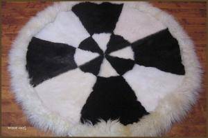 Fåreskind - Runde tæpper - delighful-round-carpets-sheepskin-adam-leather